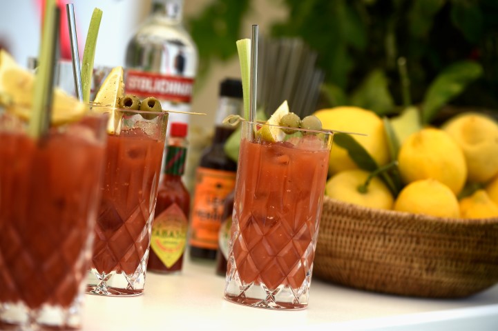 700065097 AJ 5818 572F40C58057D49D2C149CBBBB693AA3