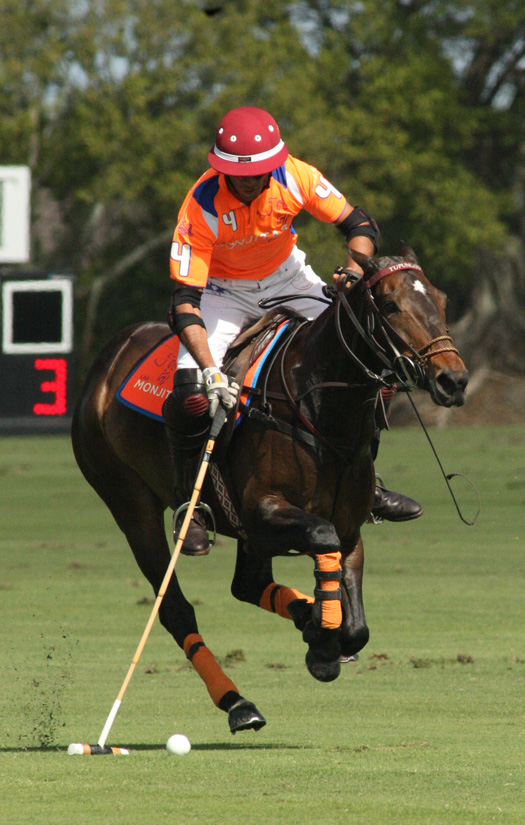 polomagazineLas Monjitas vs. Audi 3